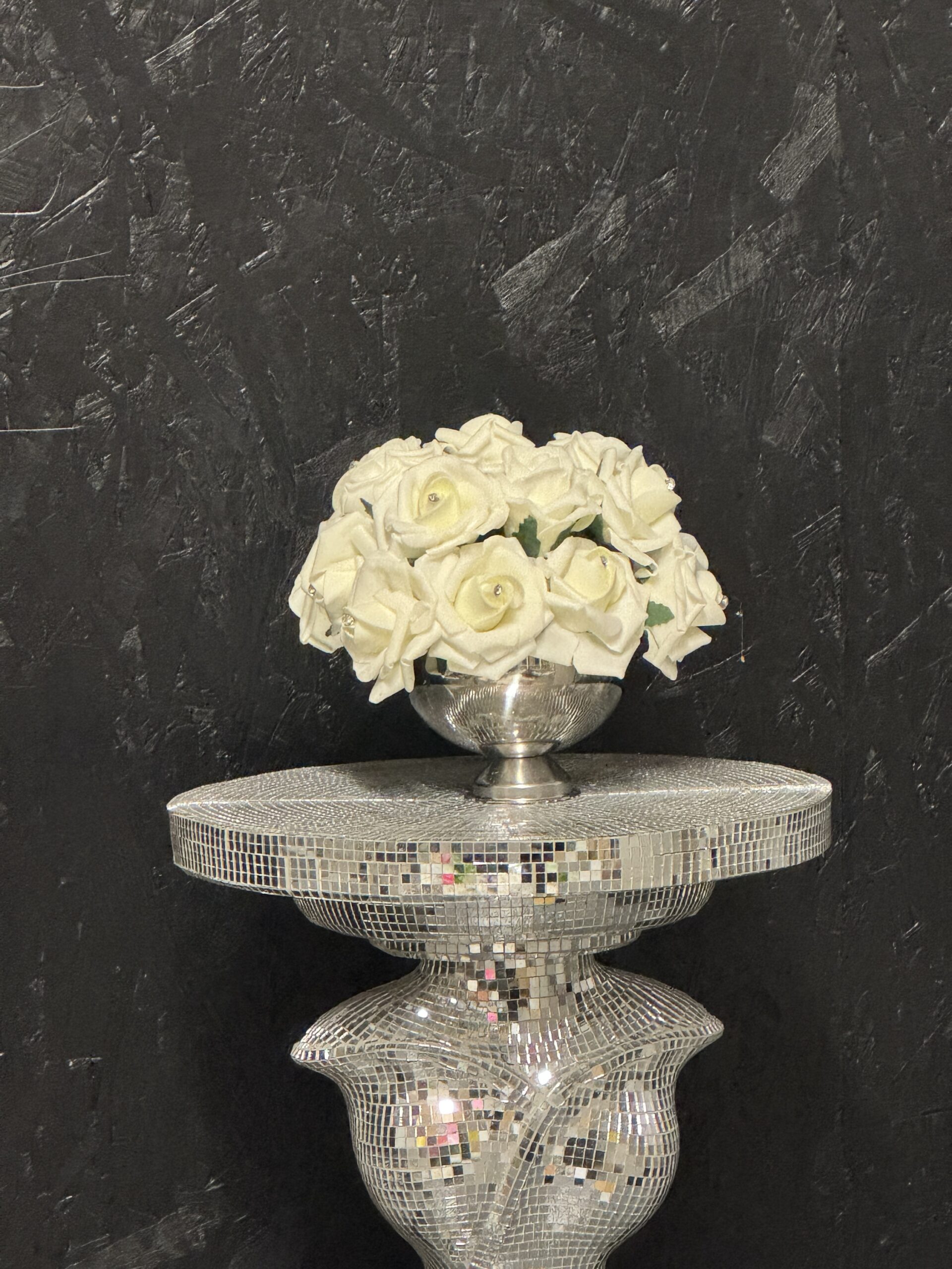 Mini Champagne Bowl Display