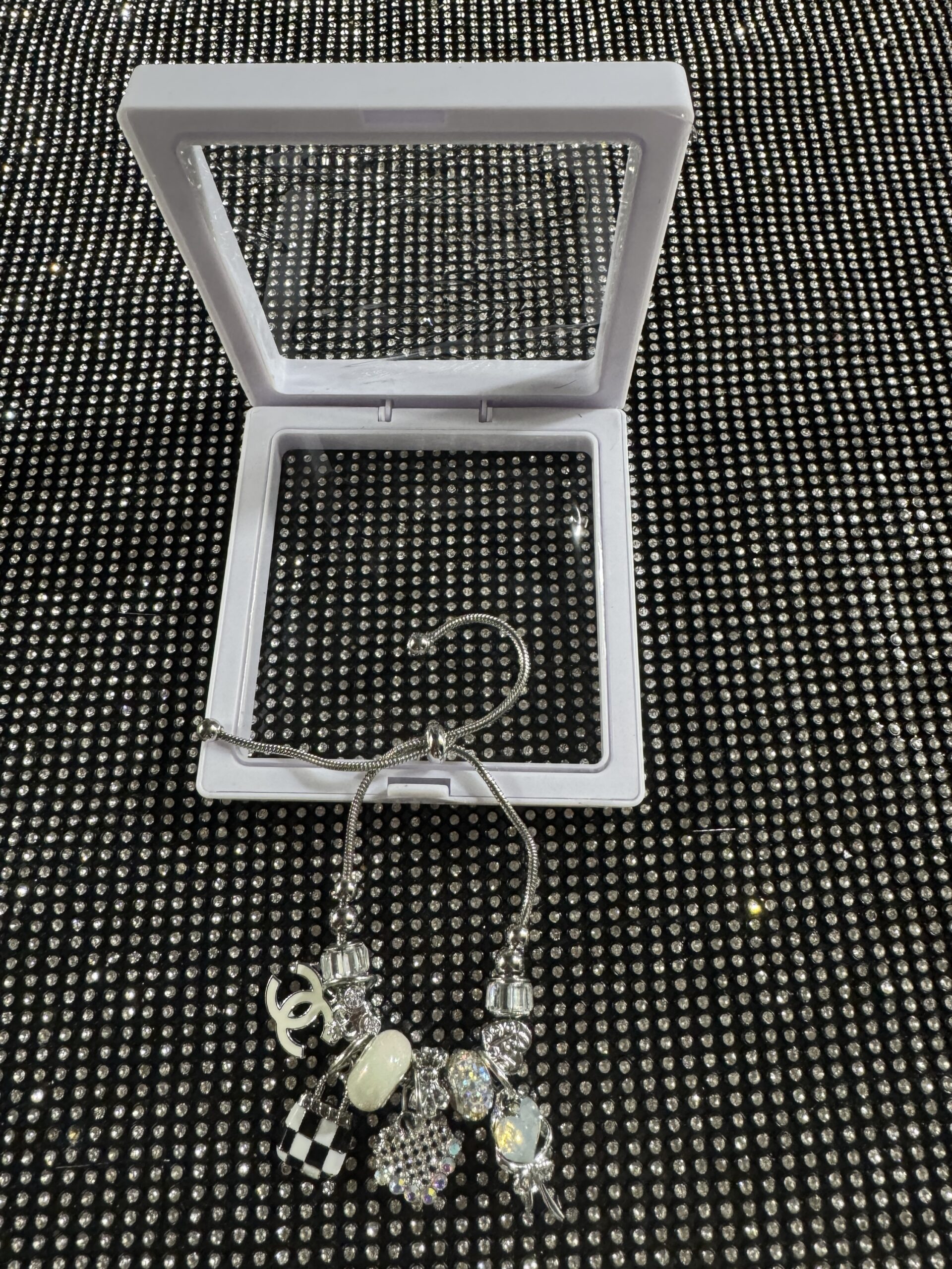 Letter bracelet